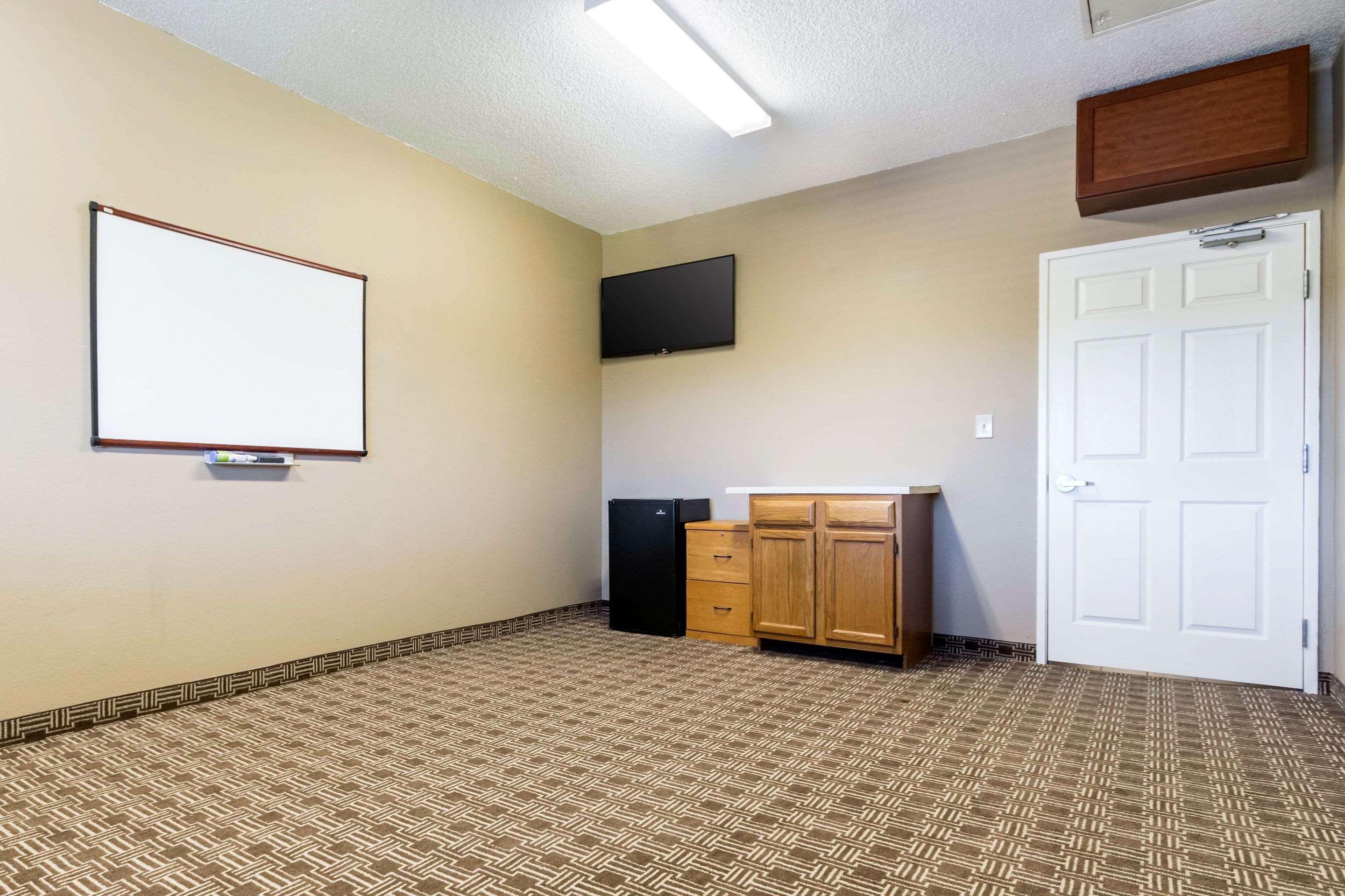 Comfort Suites Keeneland Лексингтон Экстерьер фото