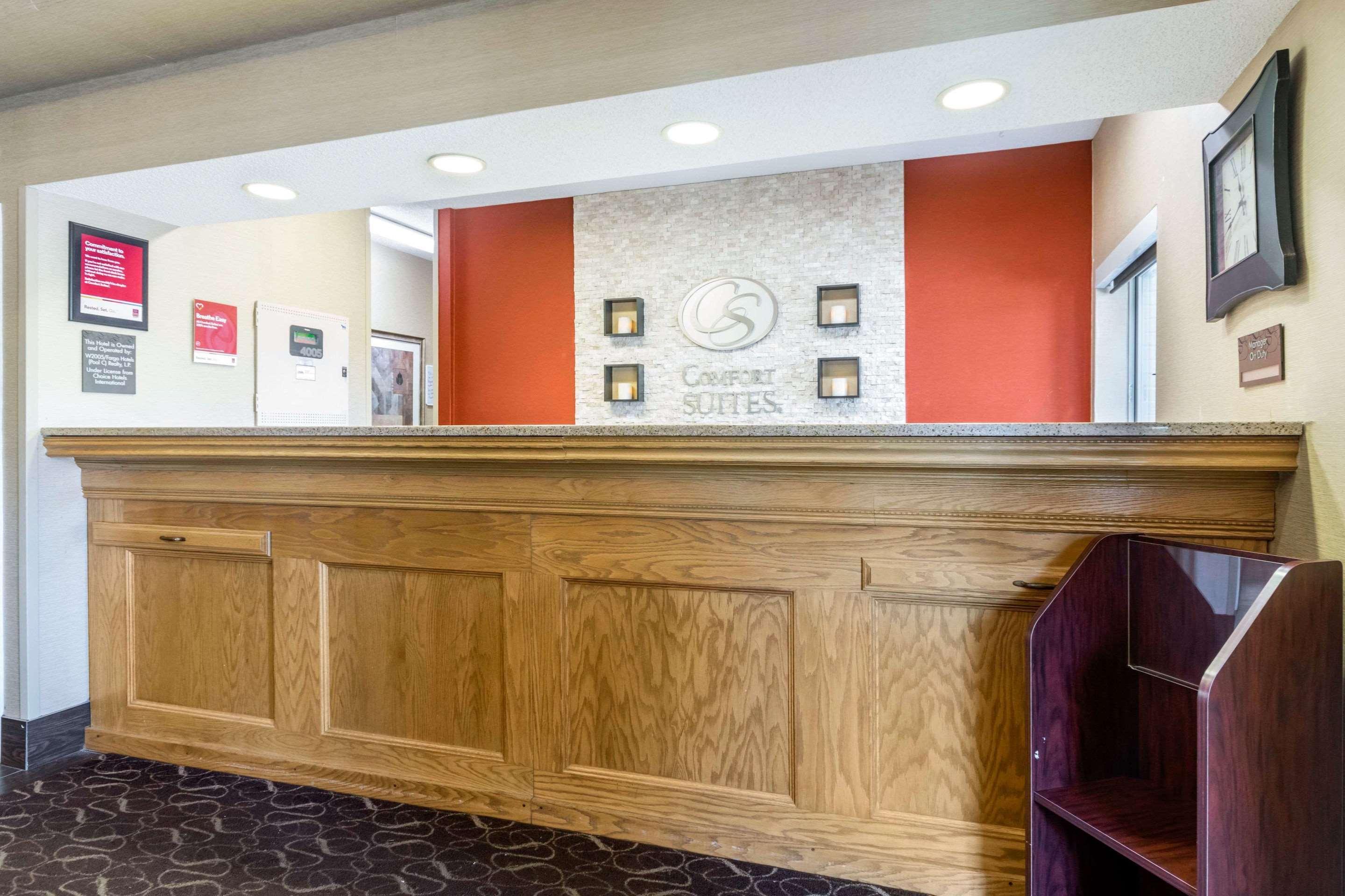 Comfort Suites Keeneland Лексингтон Экстерьер фото