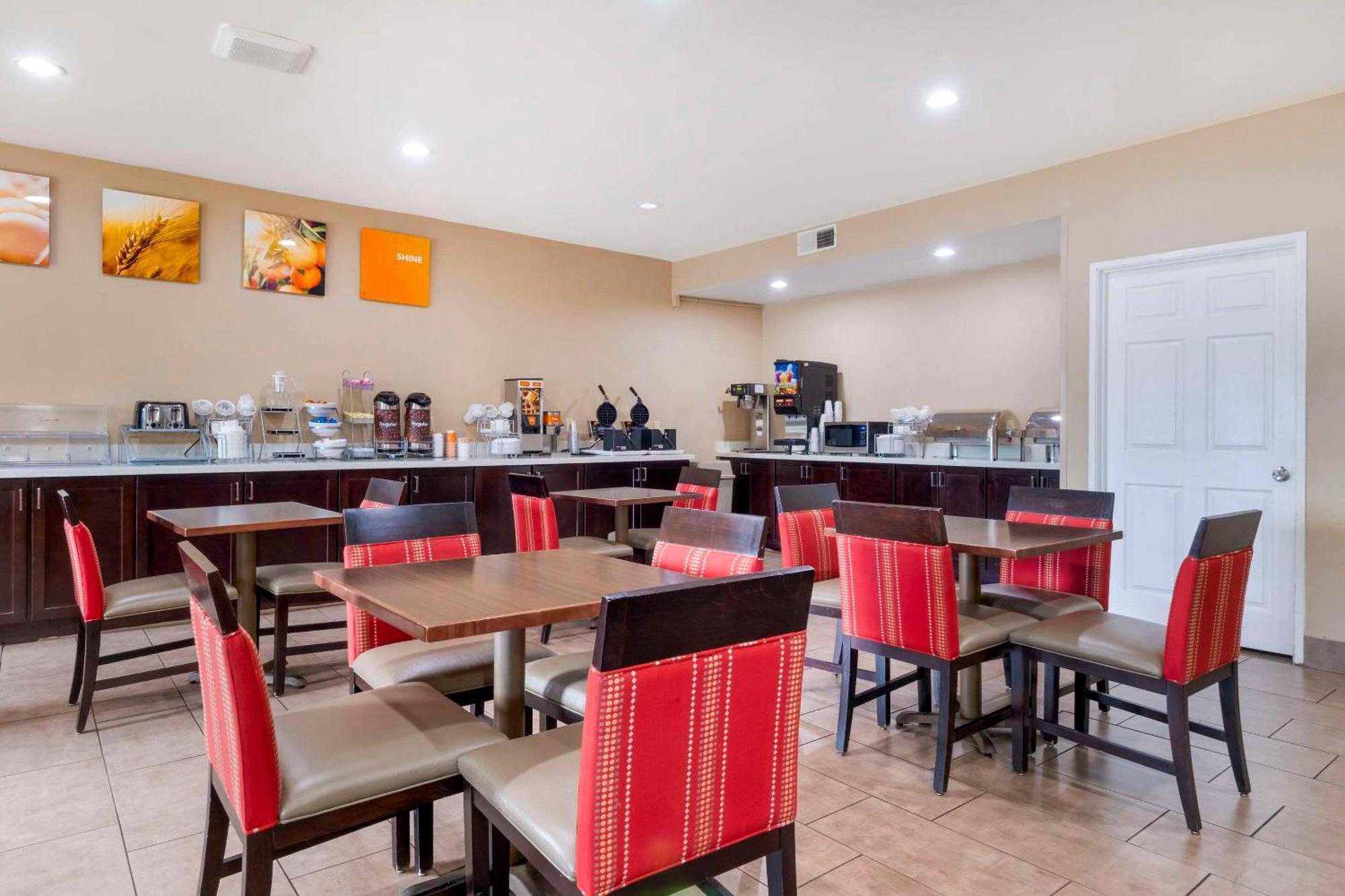 Comfort Suites Keeneland Лексингтон Экстерьер фото