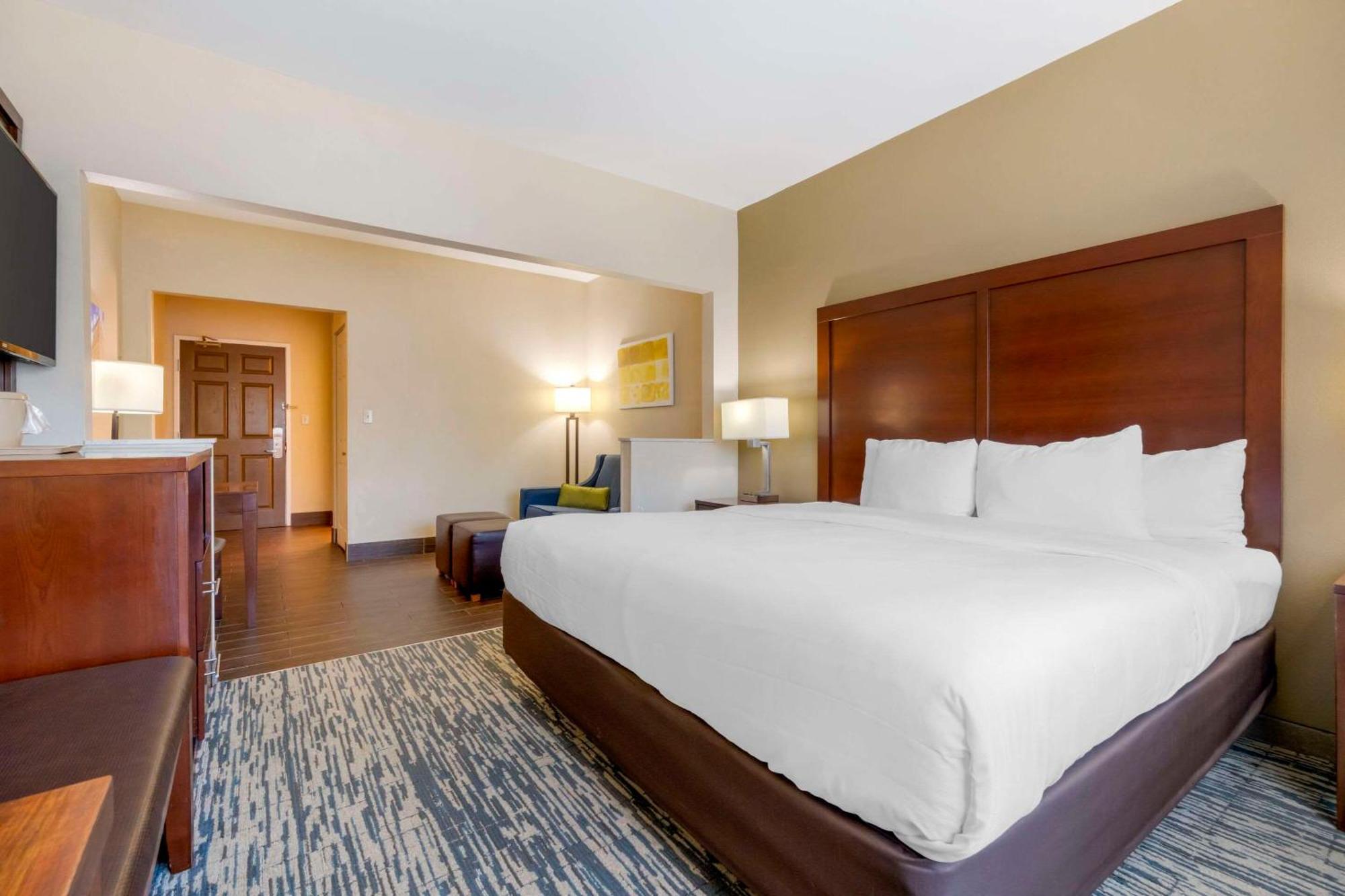 Comfort Suites Keeneland Лексингтон Экстерьер фото