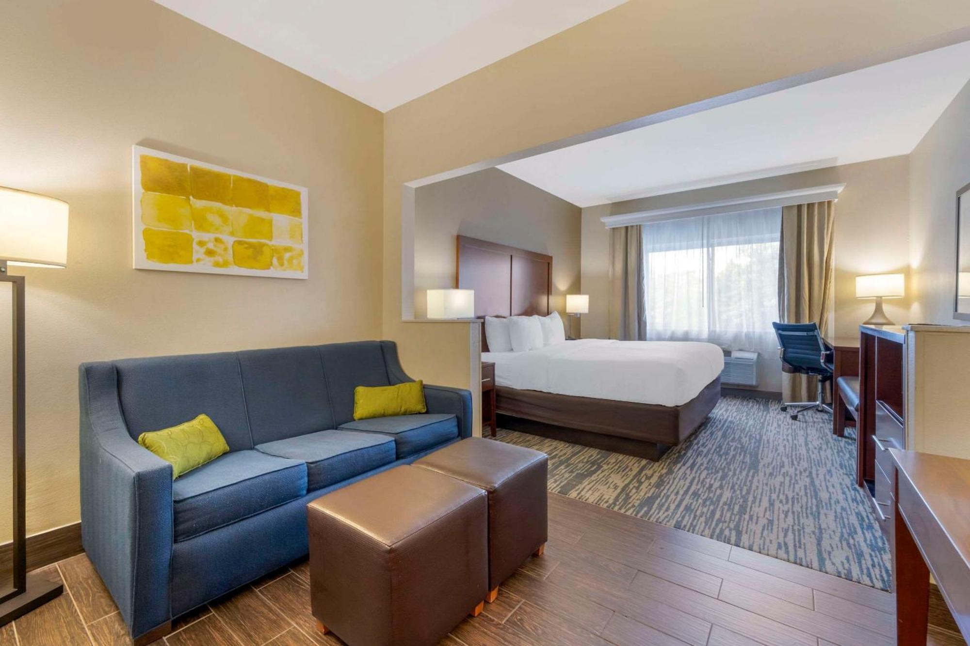 Comfort Suites Keeneland Лексингтон Экстерьер фото