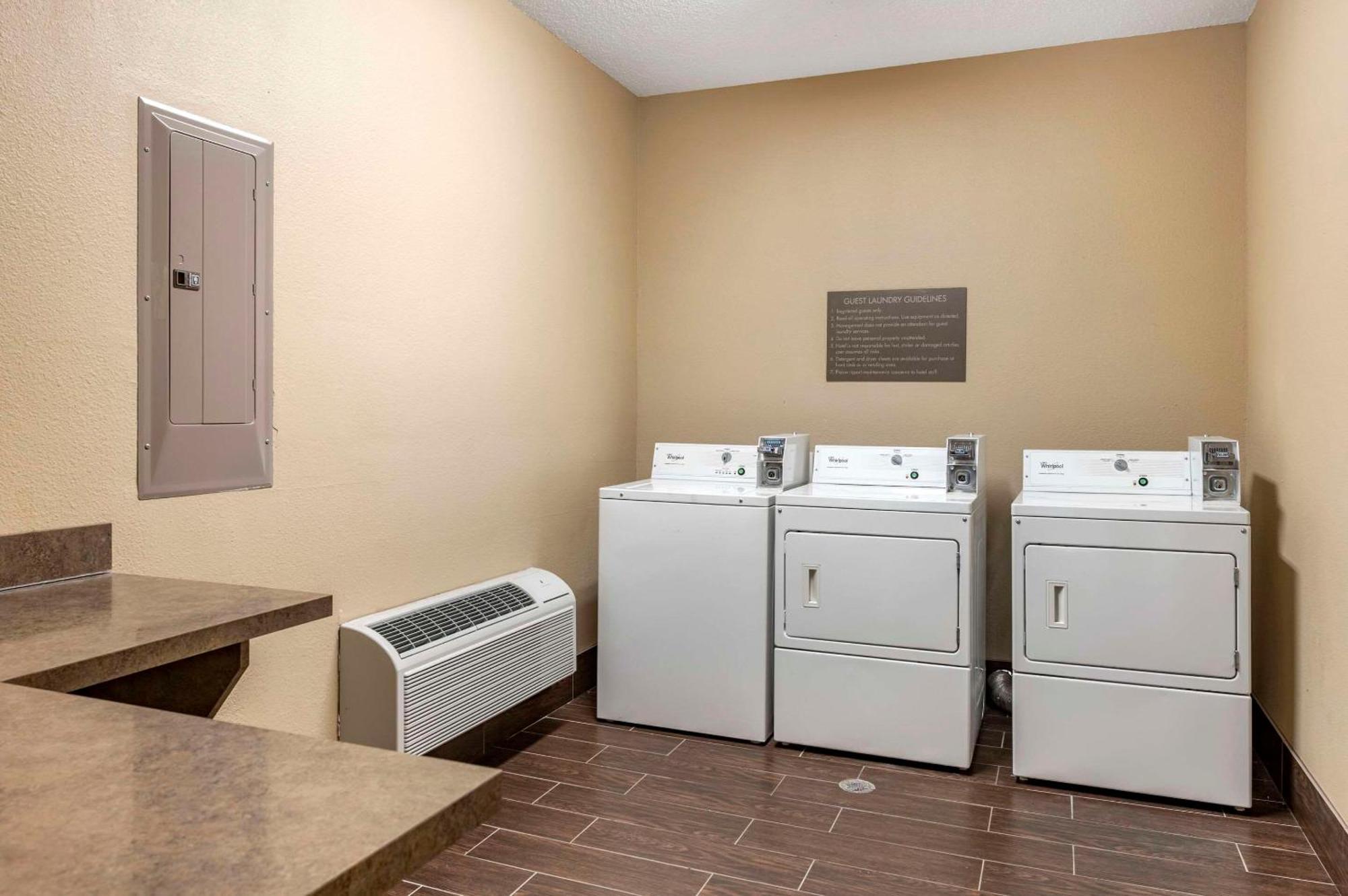 Comfort Suites Keeneland Лексингтон Экстерьер фото